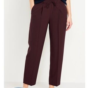 Old Navy High-Waisted Billie Straight Ankle Trouser